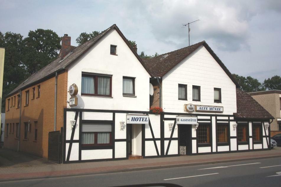 Hotel Alte Münze Gifhorn Exterior foto